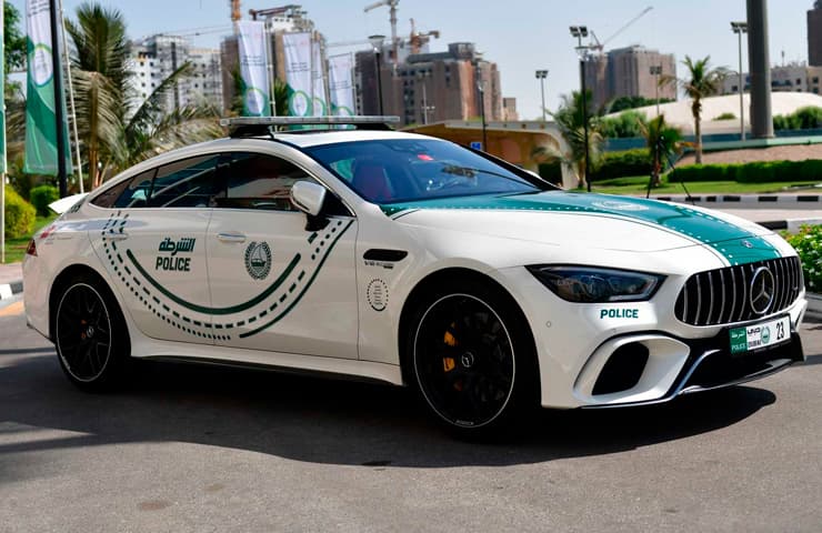 coche mercedes amg dubai policia