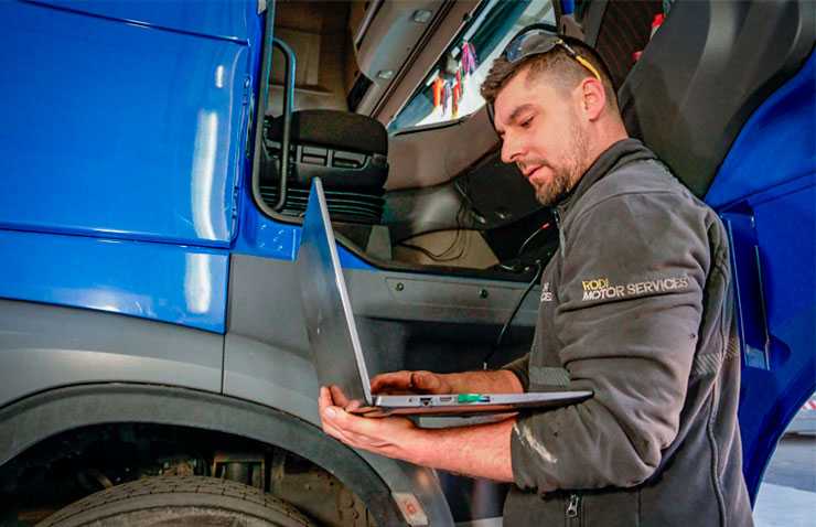 Tacógrafos para camiones en España: requisitos legales y funciones principales