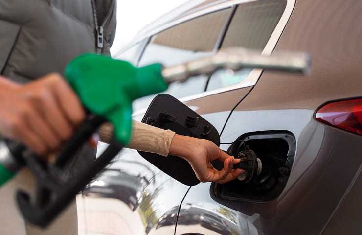 Cómo ahorrar gasolina: trucos efectivos para tu vehículo