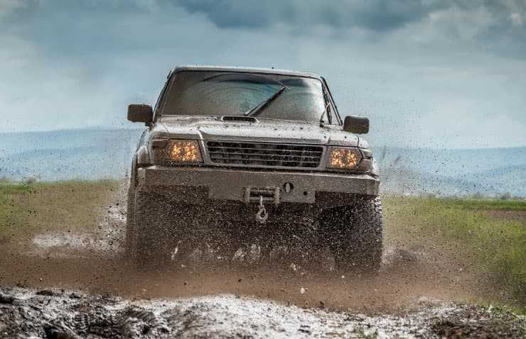 ¿En qué debería fijarme antes de comprar un vehículo 4×4?