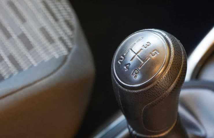 Caja de cambios manual y automática: ¿cuál tiene mejor rendimiento?